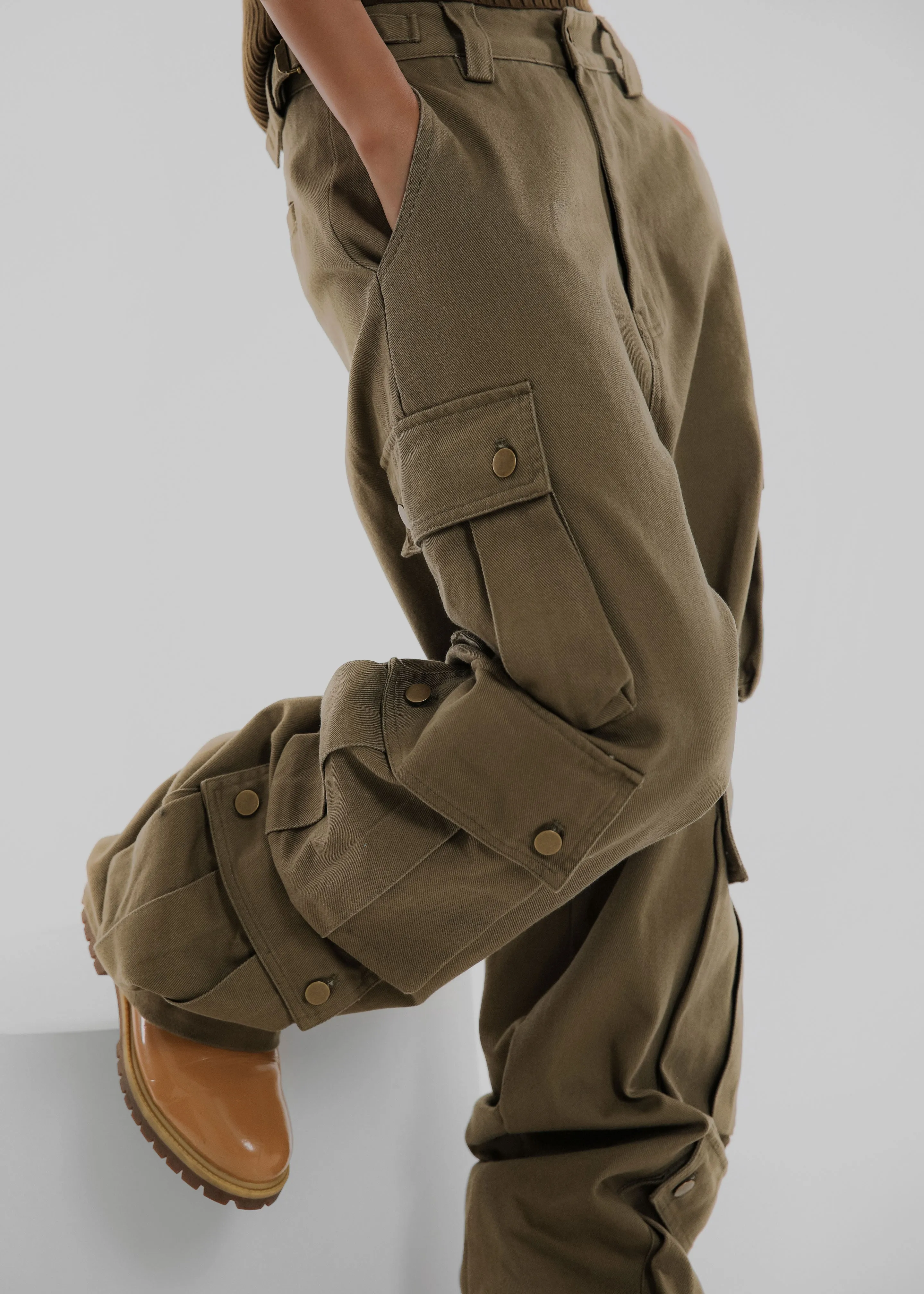 Arlon Cargo Pants - Khaki