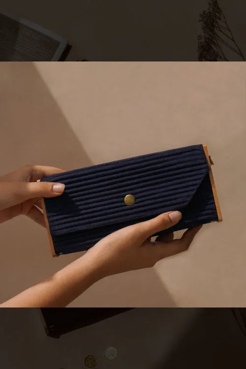 Lukka Chuppi Mini Clutch (Solid Navy)
