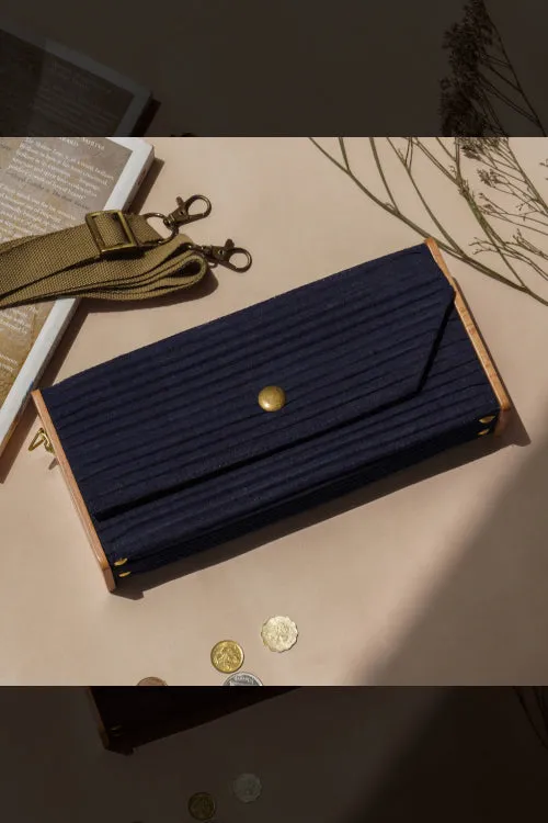 Lukka Chuppi Mini Clutch (Solid Navy)