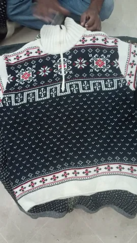 Norway wool sweaters - 30 pcs