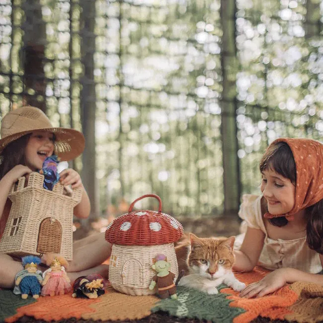 Olli Ella | Holdie Folk | Wulfric the Wizard