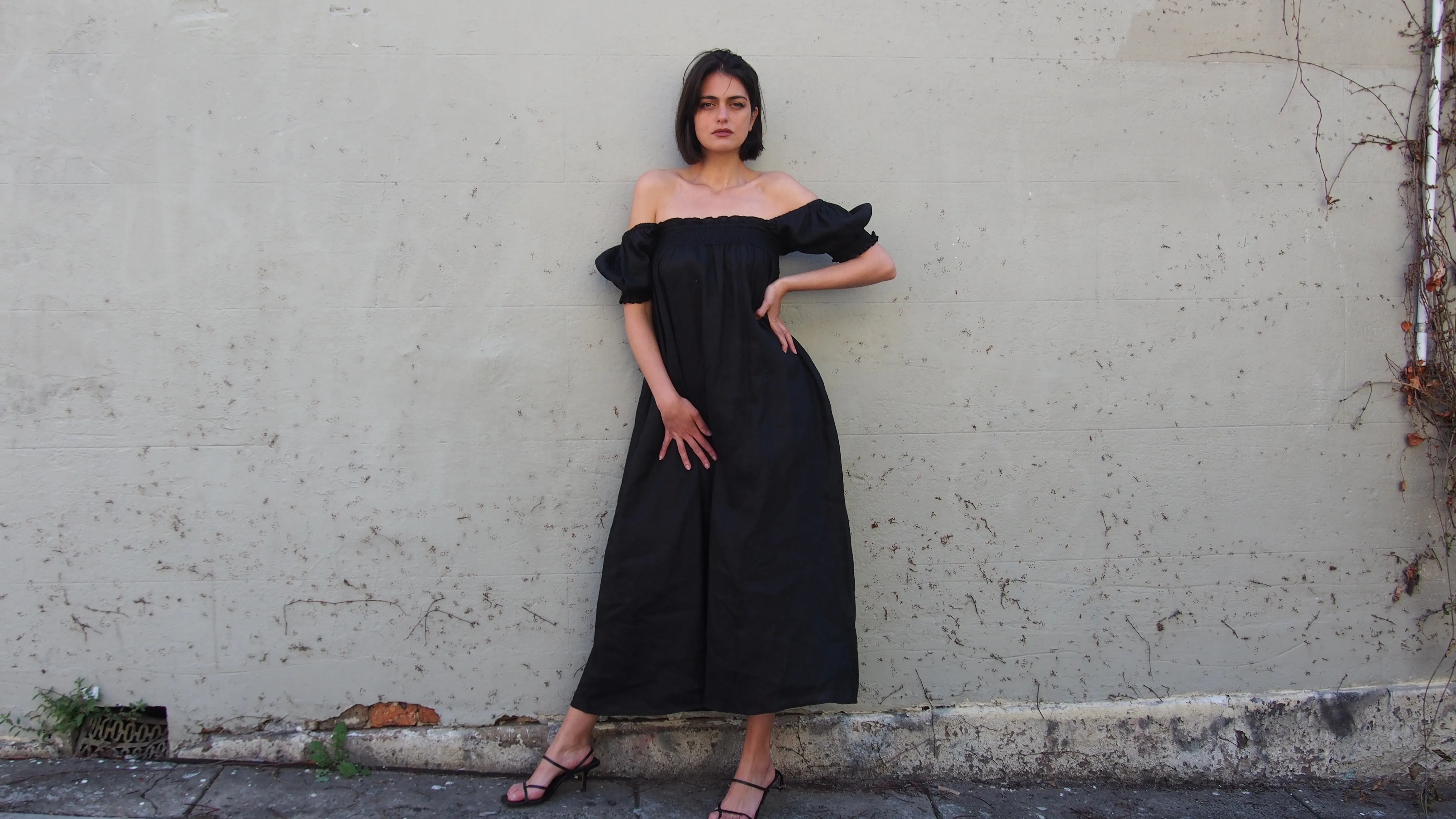 Pia Linen Dress