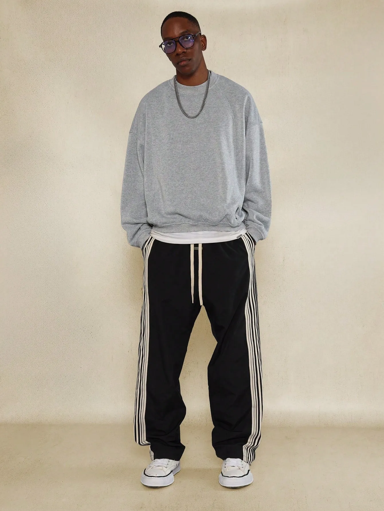 Regular Fit Crew Neck Sweatshirt