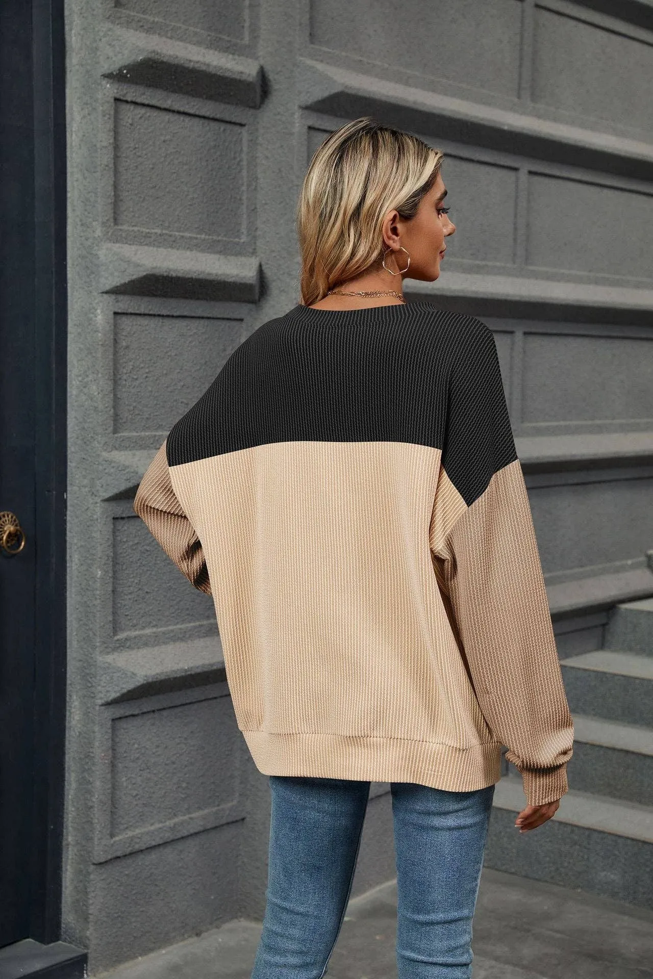 Ribbed Color Block Long Sleeve Shirt