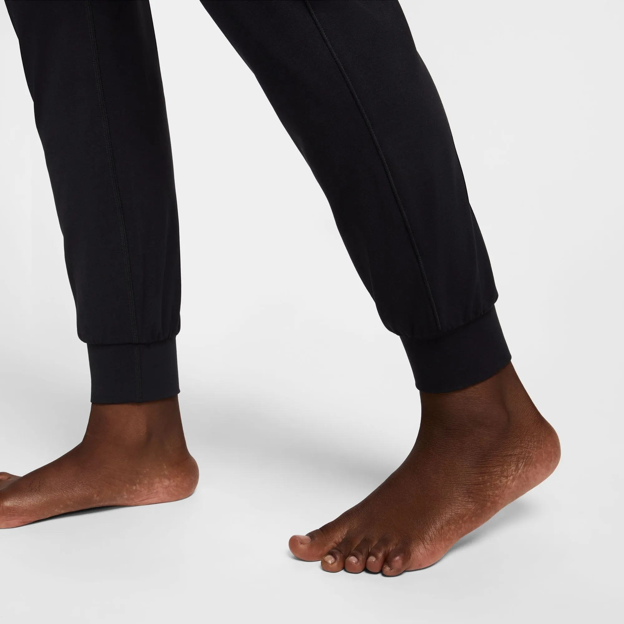 Women's Nike Zenvy High-Waisted Joggers